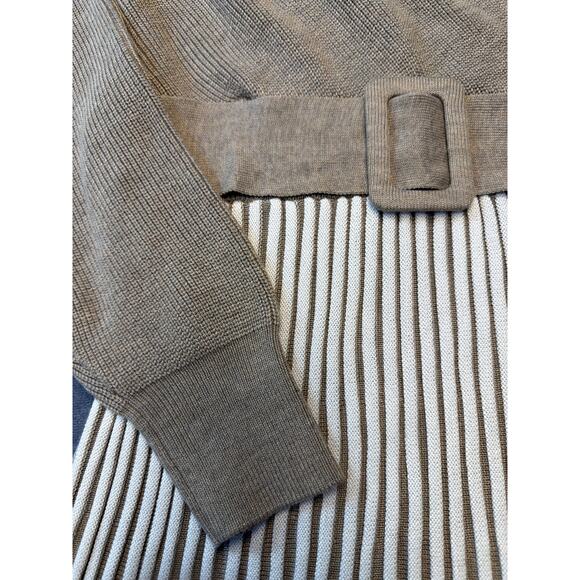 NWT Robbie Bee Rib Pleated Sweater Dress Tan/White Women’s Med - Picture 4 of 13